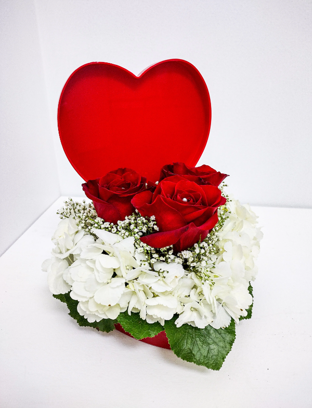 Valentine's Day Bea's Flowers Flower Shop