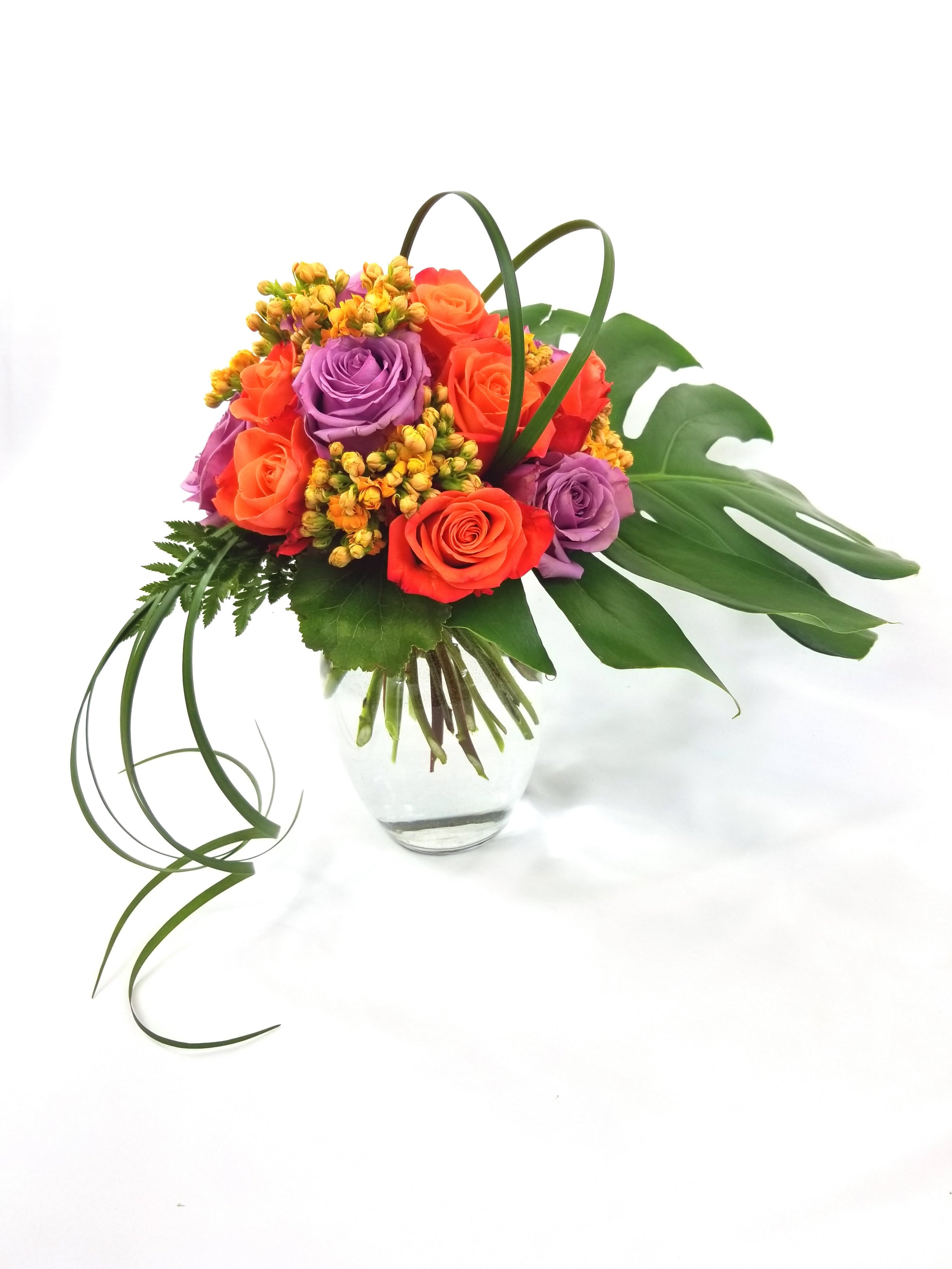 Modern Rose Bouquet Bea's Flowers Flower Shop